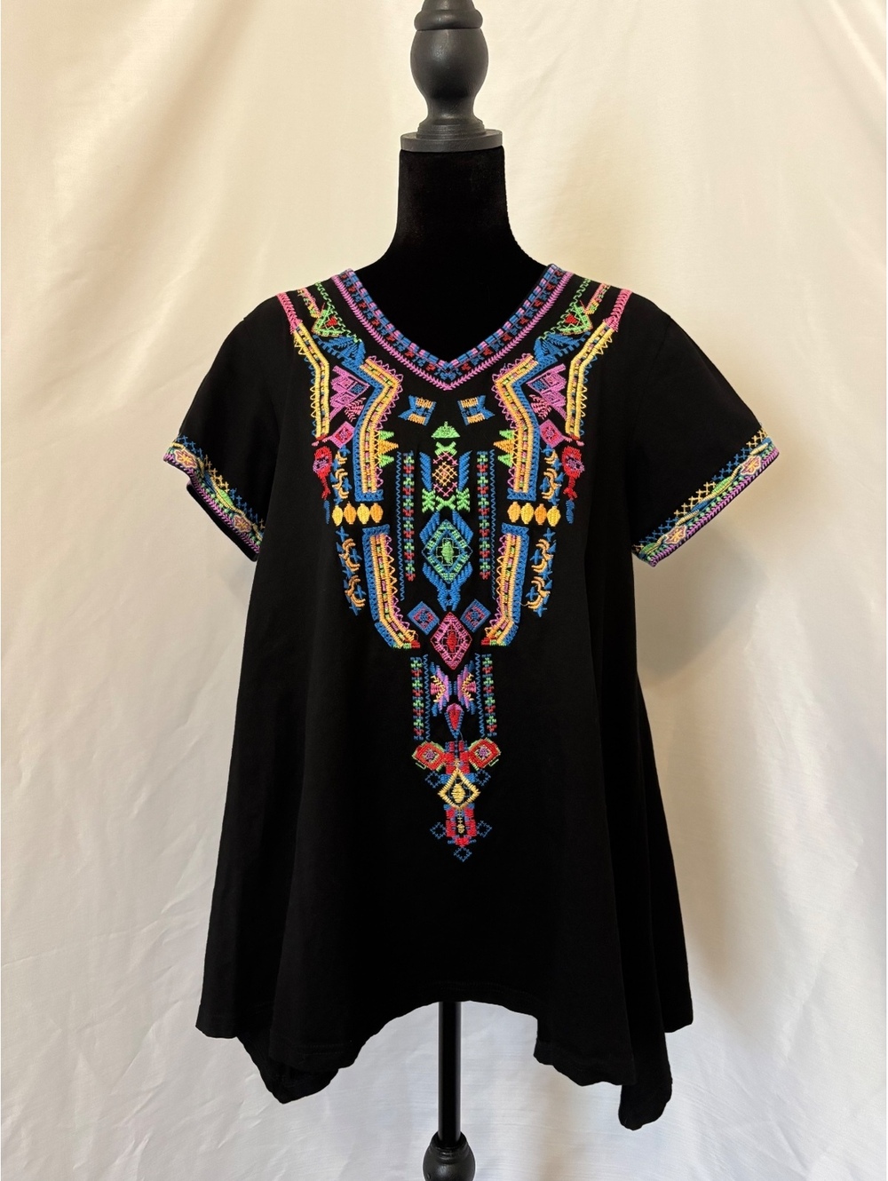 Caleoas Shirt Size Small